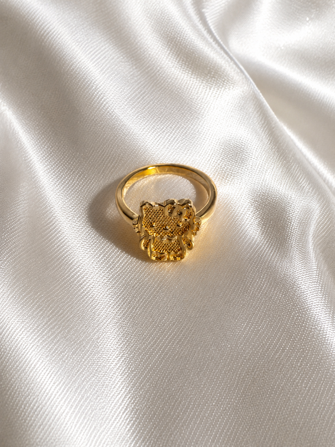 Golden Kitty Ring – 18K Gold Plated