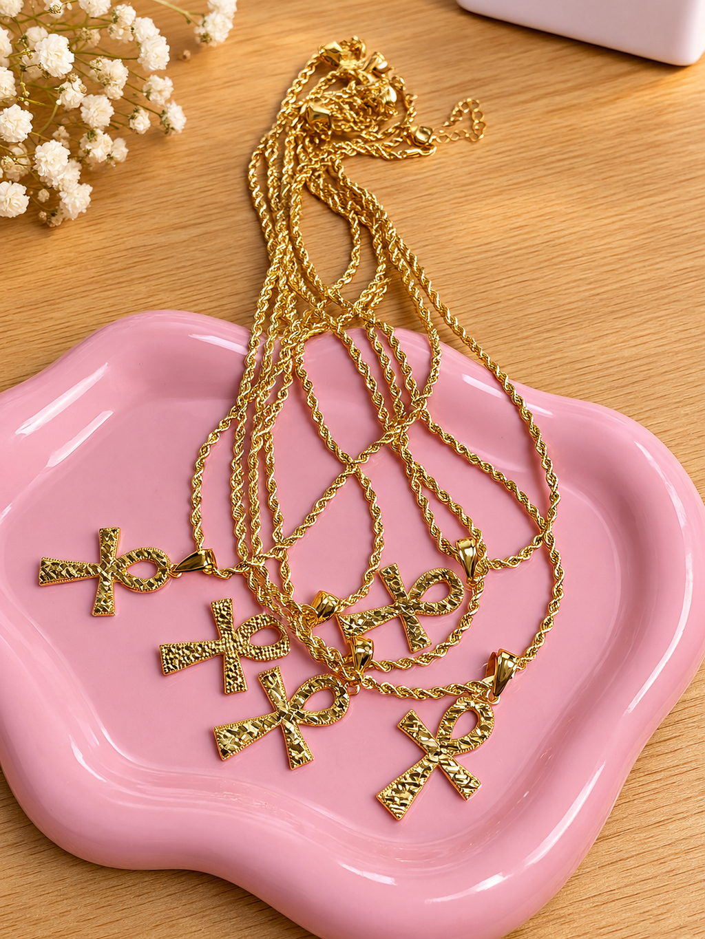 Ankh Faith Necklace – 18K Gold Plated