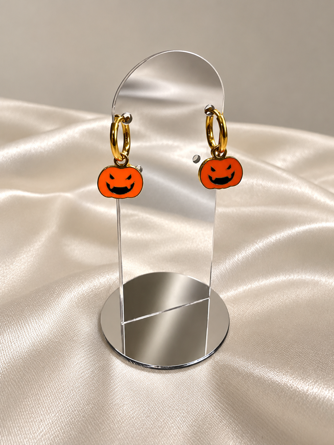 🎃 18K Gold Plated Halloween Pumpkin Huggie Earrings