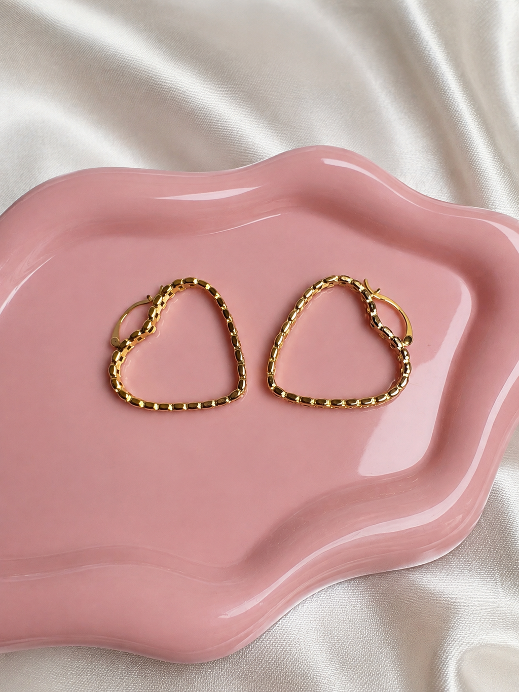 Mon Amour Heart Hoop Earrings – 18K Gold Plated