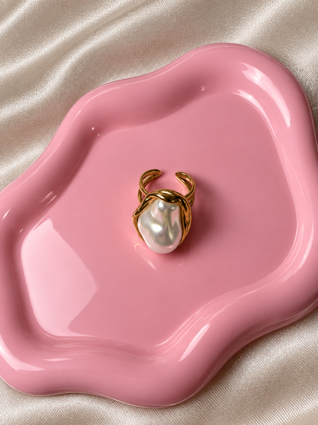 Vintage Pearl Statement Ring
