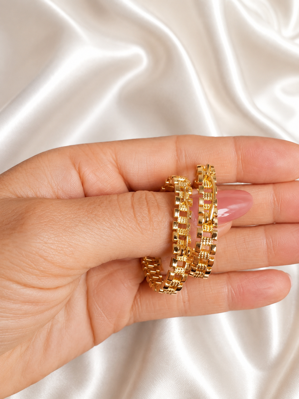 Mon Amour Heart Hoop Earrings – 18K Gold Plated