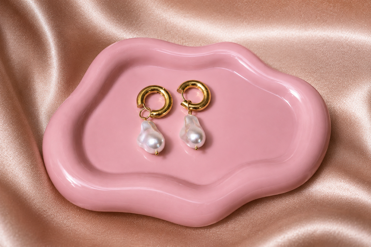 Luna Pearl Drop Earrings 18K