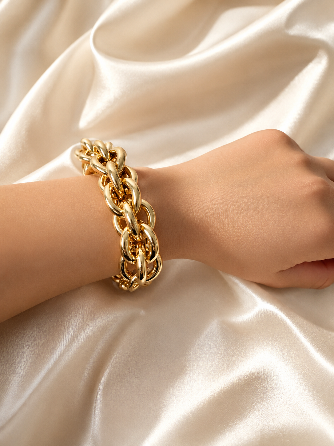Monarch Link Bracelet 18K Gold Plated