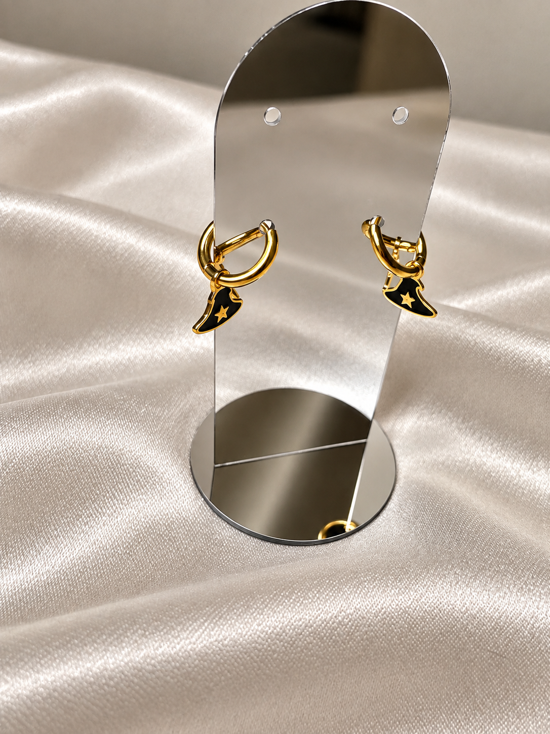🖤✨ 18K Gold Plated Halloween Witch Hat Pendant Earrings