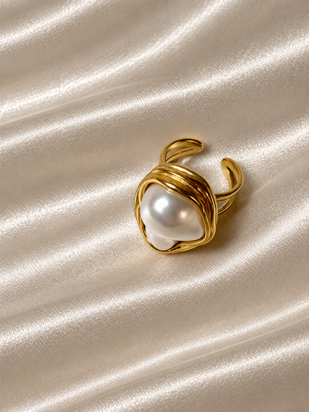 Vintage Pearl Statement Ring