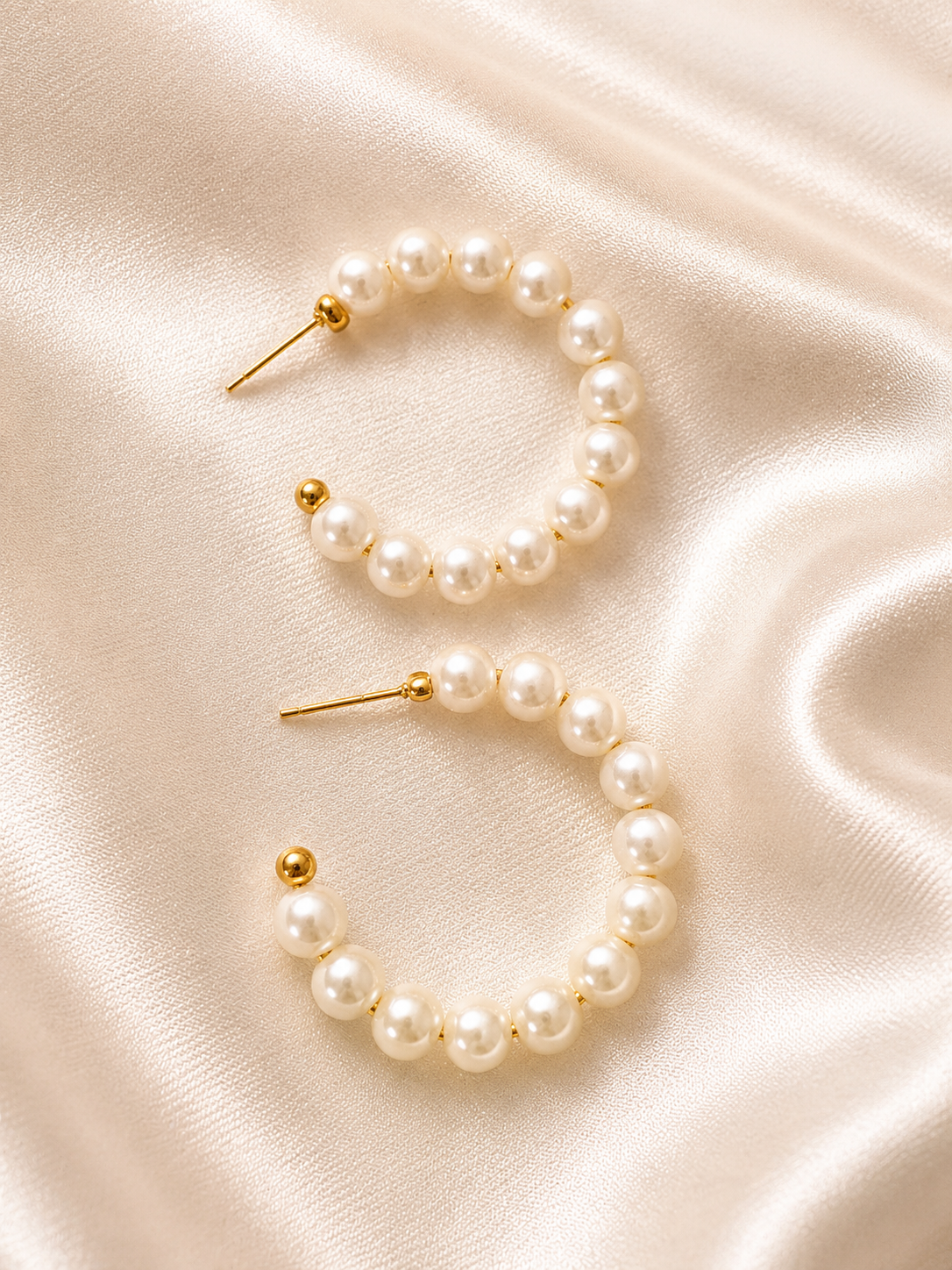 Camille Pearl Hoop Earrings